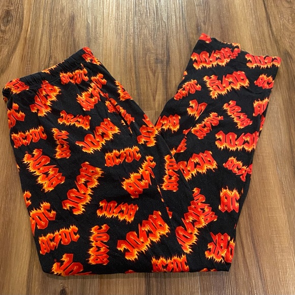 Rockwear Other - 2005 AC/DC flame Rockware lounge/pajama pants unisex size XL